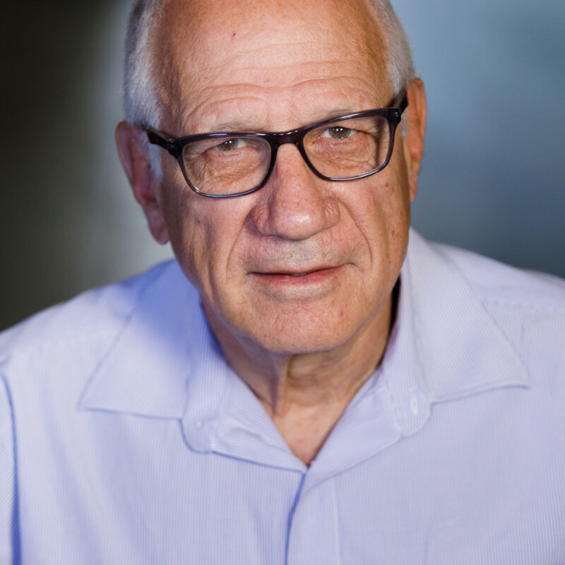 Read more about the article Prof. Eyal Naveh